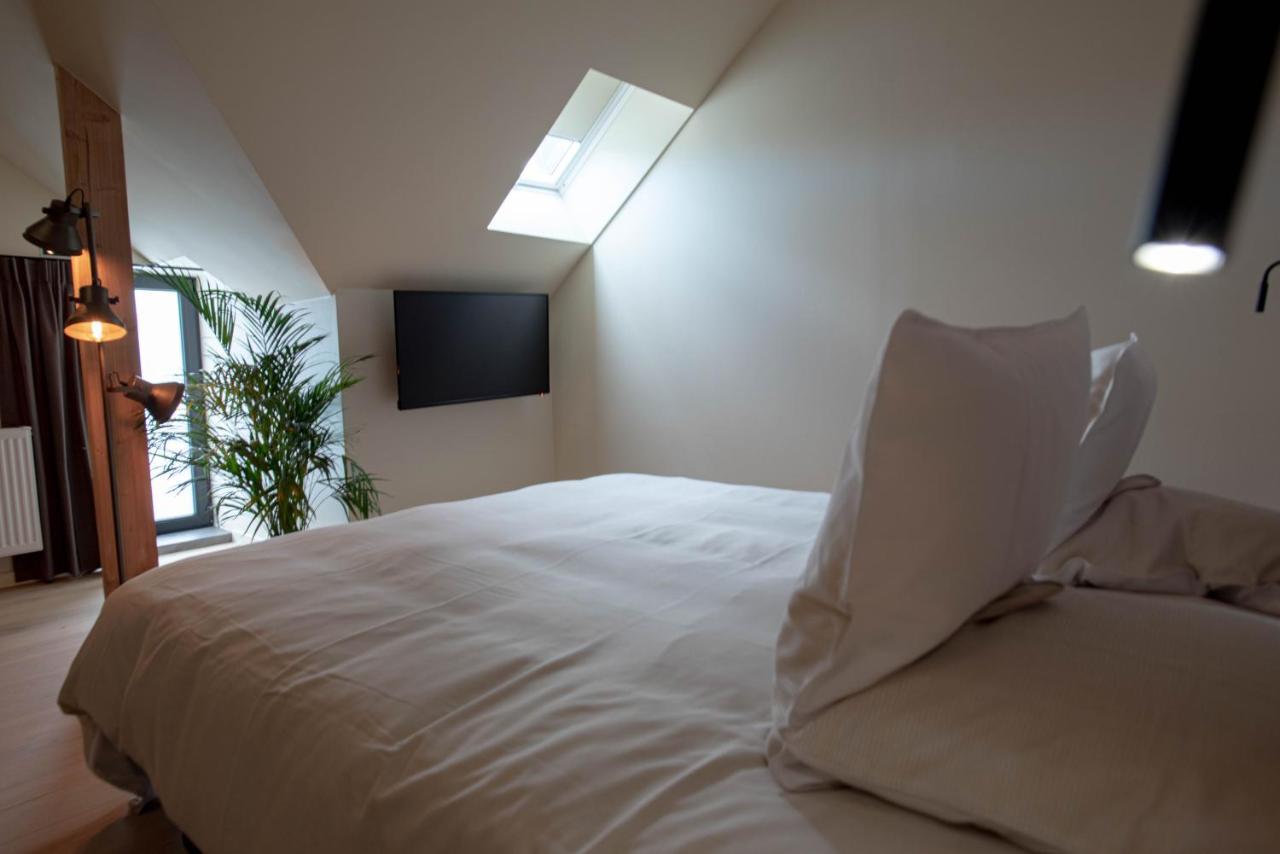 'T Ponton Bed & Breakfast นิวว์ปอร์ท ภายนอก รูปภาพ